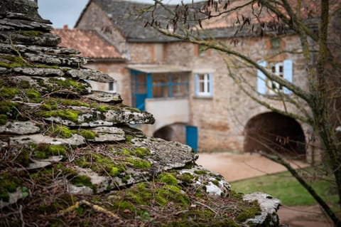 Property building, Patio, Landmark view