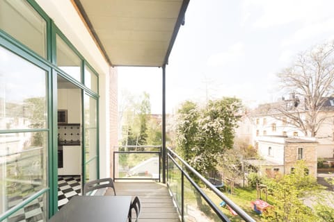 Balcony/Terrace, Garden view