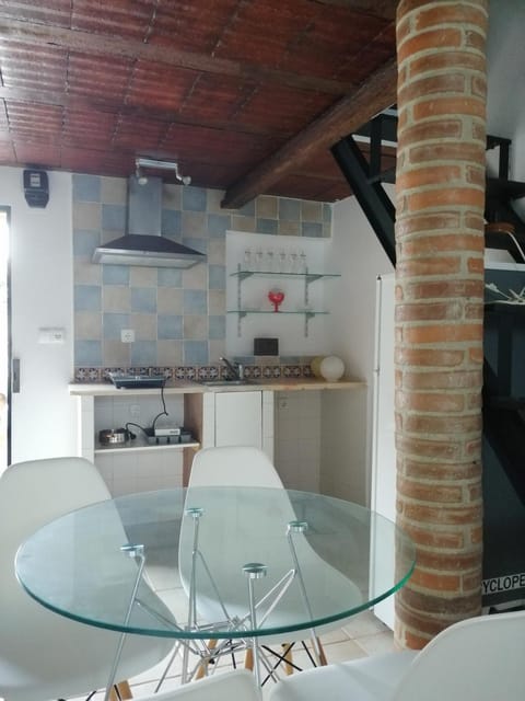Vitória House Apartment in Evora