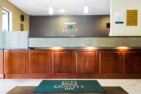 Quality Inn Monee I-57 Hotel in Indiana