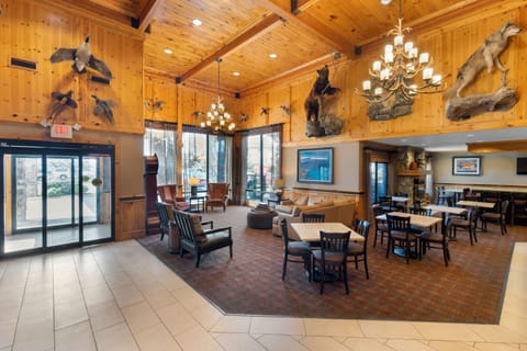 Best Western Plus Olympic Inn Hotel in Klamath Falls