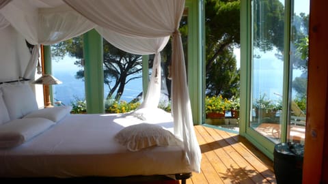 Balcony/Terrace, Photo of the whole room, Bedroom, Sea view