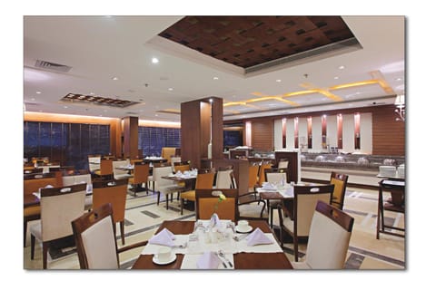 Restaurant/places to eat, Buffet breakfast