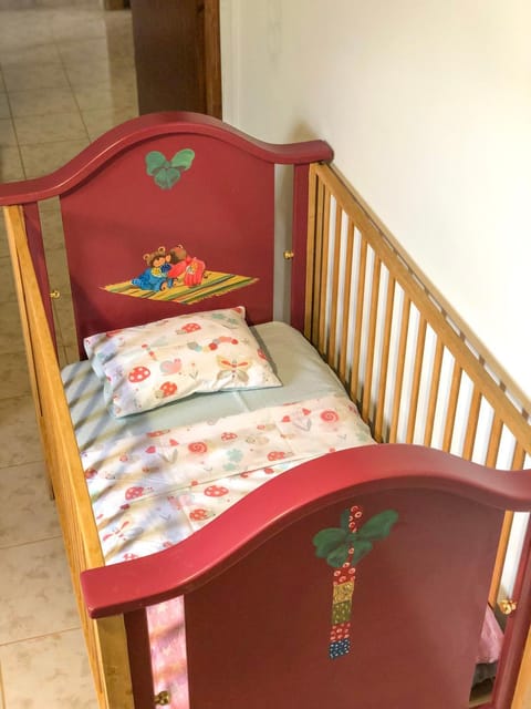 Bed, Bedroom, bunk bed