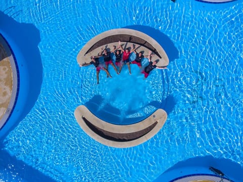 Swimming pool, children