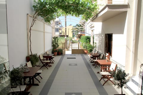 Property building, Patio, Garden