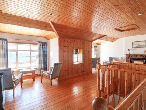 Seascape House in Ireland