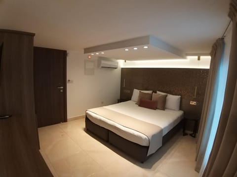 Tuck Inn Aparthotel in Larnaca