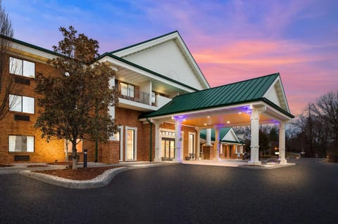 Country Inn & Suites by Radisson, Jonesborough-Johnson City West, TN Hotel in Johnson City