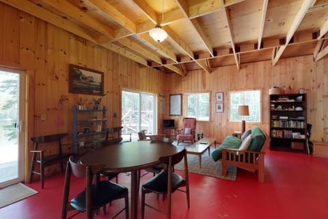Sandbar Cabin Hôtel in Moosehead Lake