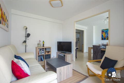 Spacious 2 bedroom near city centre - Dodo et Tartine Condo in Toulon