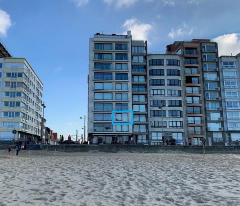 studio Zeedijk Emperador Apartment in Middelkerke