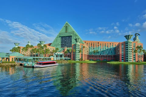 Walt Disney World Dolphin Resort in Bay Lake