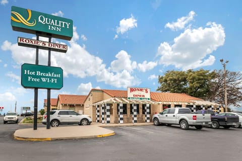 Quality Inn San Angelo Motel in San Angelo