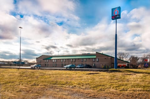 Motel 6-Lansing, IL - Chicago South Hotel in Indiana