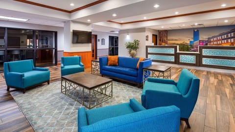 Best Western Plus Midwest City Inn & Suites Hotel in Midwest City