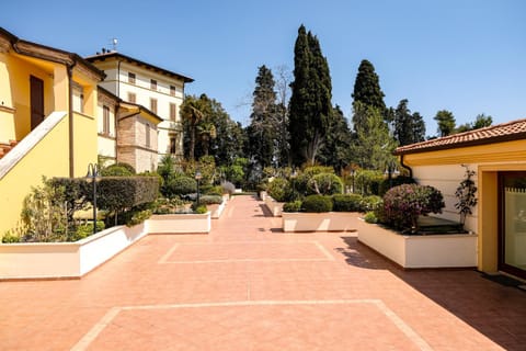 Garden, Garden view