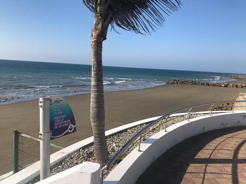 Departamento Suite Ciudad del Mar Apartment in Manabí Province