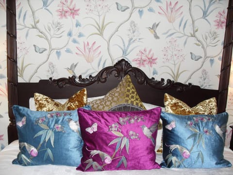 Bed, Decorative detail, Bedroom