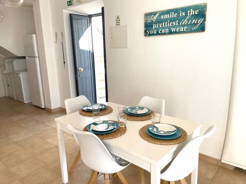 A Casa Dos Amigos Apartment in Sesimbra