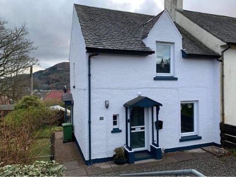 25 Windsor Crescent Maison in Portree