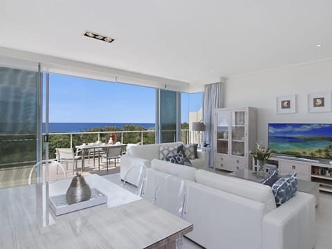 1328 Luxury Beachfront Penthouse with Heated Rooftop Jacuzzi Copropriété in Kingscliff