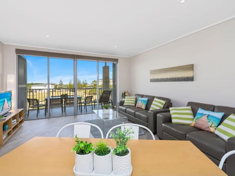 Resort and Spa 2306-7 Condo in Kingscliff