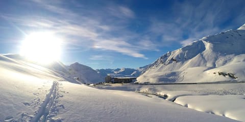 Day, Natural landscape, Winter, Mountain view