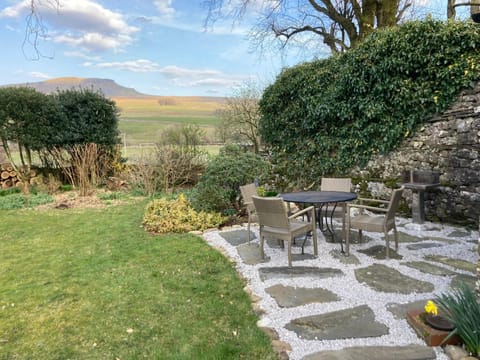 Patio, Natural landscape, Garden, Garden view, Mountain view