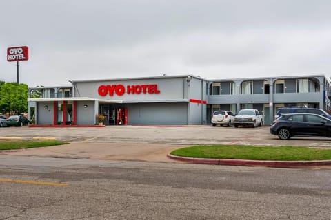 OYO Hotel Wichita Falls - Downtown Hotel in Wichita Falls