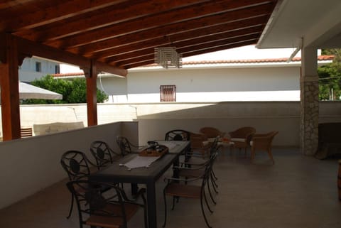 Patio, Living room, Dining area