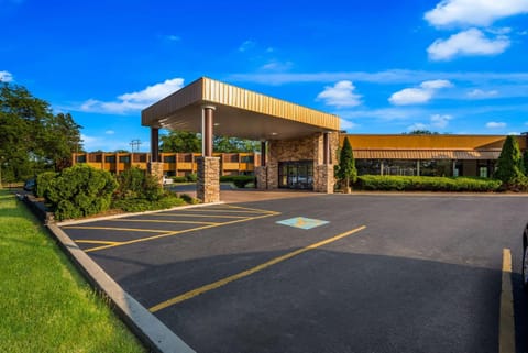 Best Western Prairie Inn & Conference Center Hotel in Galesburg