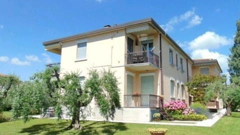 Property building, Garden, Garden view