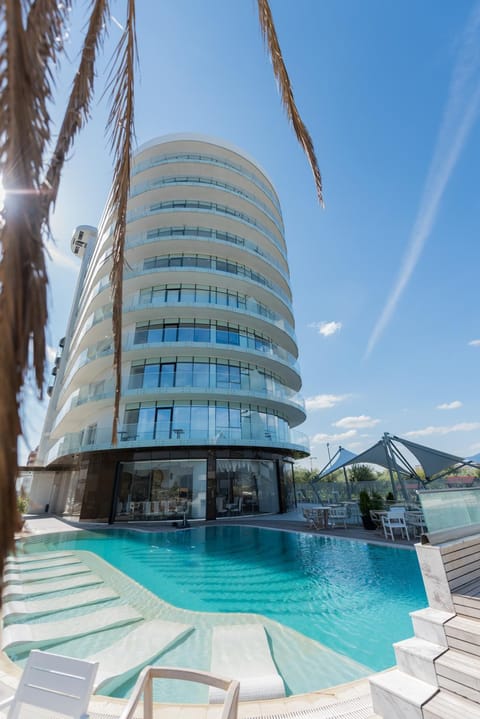 White Tower Mamaia Appartement-Hotel in Constanta