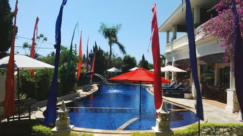 Pool view, Swimming pool