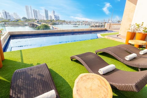 Balcony/Terrace, Pool view, Swimming pool