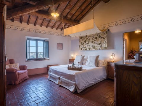 Pieve Marsina & Borgo Argenina Country House in Tuscany