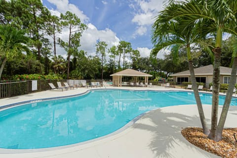 Briarwood-Tivoli Ct House in Collier County