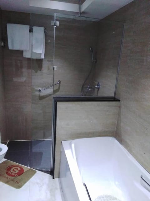 Shower, Bathroom, Bath