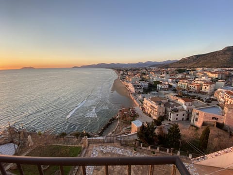 holidaycasa Romano - Vacanza nel cuore di Sperlonga Condo in Sperlonga