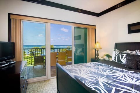 Waipouli Beach Resort G-306 Casa in Kauai