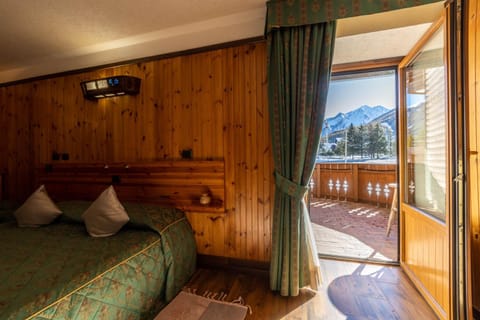 Hotel Bouton D'Or - Cogne Hotel in Cogne