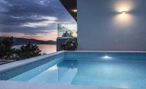 Villa Regina with heated pool and sea view Villa in Split-Dalmatia County