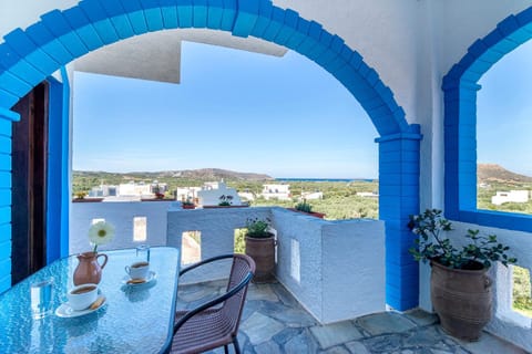 Balcony/Terrace, Mountain view, Sea view