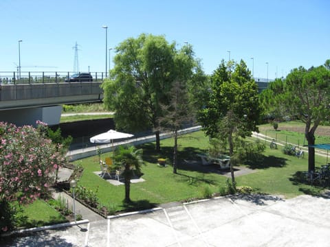 View (from property/room), Street view