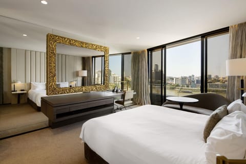 Bed, View (from property/room), View (from property/room), Bedroom, City view, City view