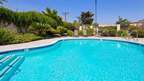 On site, Pool view, Swimming pool