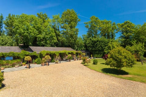 Tonge Barn Country House in Borough of Swale