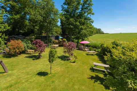 Tonge Barn Country House in Borough of Swale