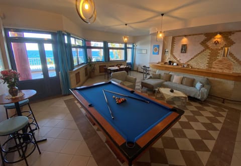 Billiard, Living room, Sea view